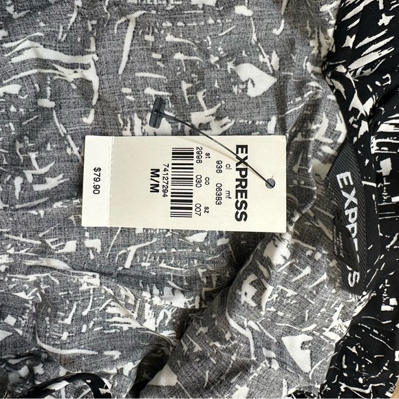 NWT Express Printed Black & White High Front Slit Maxi Dress Size Medium - Picture 13 of 14